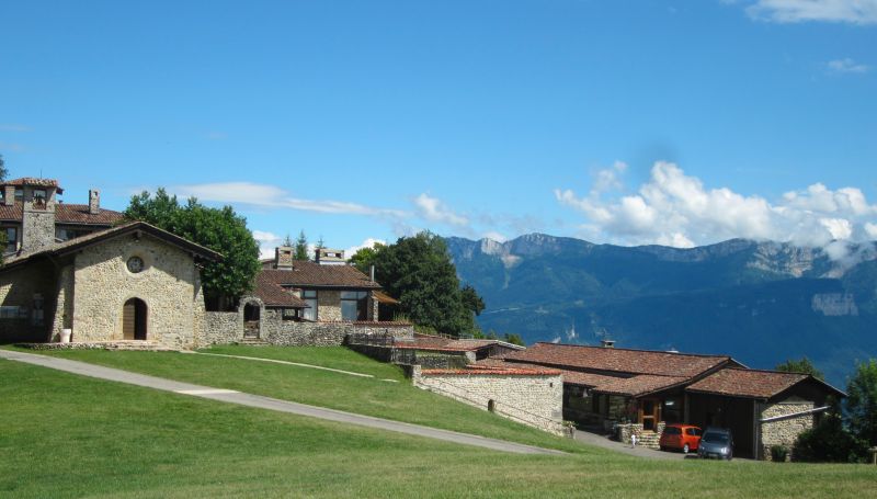 hebergement parmenie